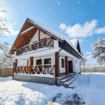 Zimowy Biały domek na wynajem