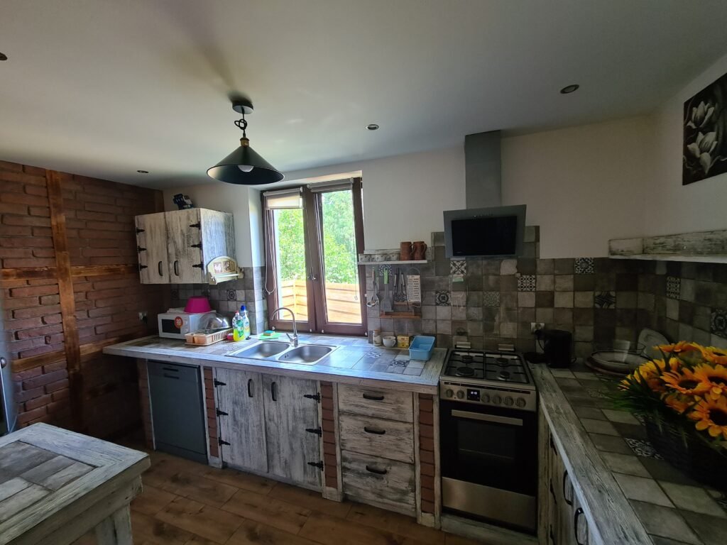 Domek Biały środek