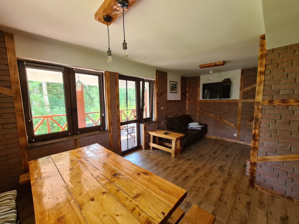 Domek Biały środek